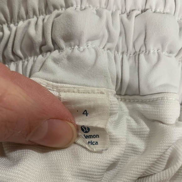 White lululemon running shorts, size 4 - Picture 3 of 3